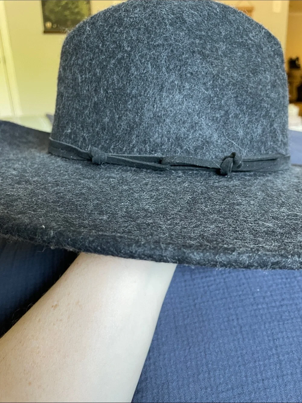 Universal Thread structured wide